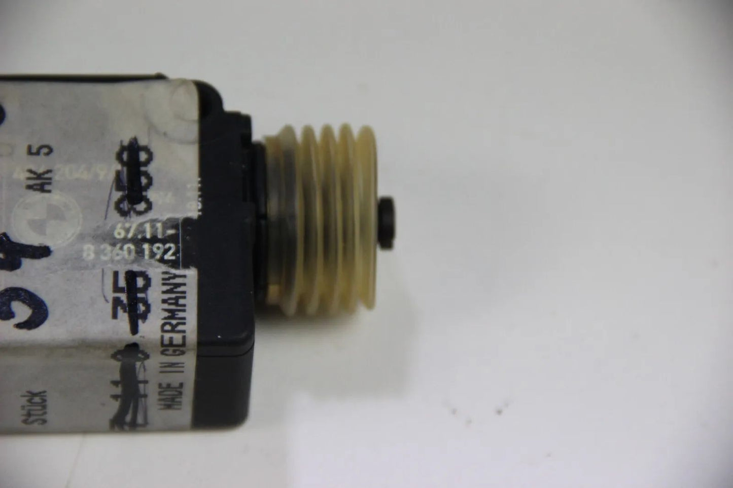 NEU BMW Original E38 Stellantrieb Heckklappe 67118360 Zentralverriegelung