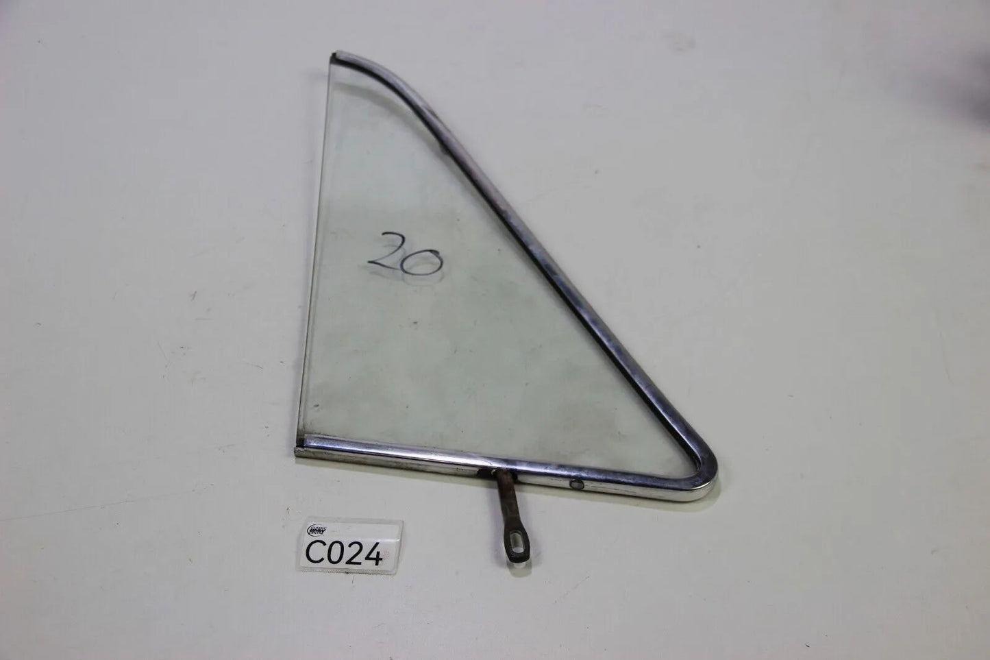 Original BMW E10 1502 1602 1802 2002 ti tii M10 Dreieckscheibe Klar  Links