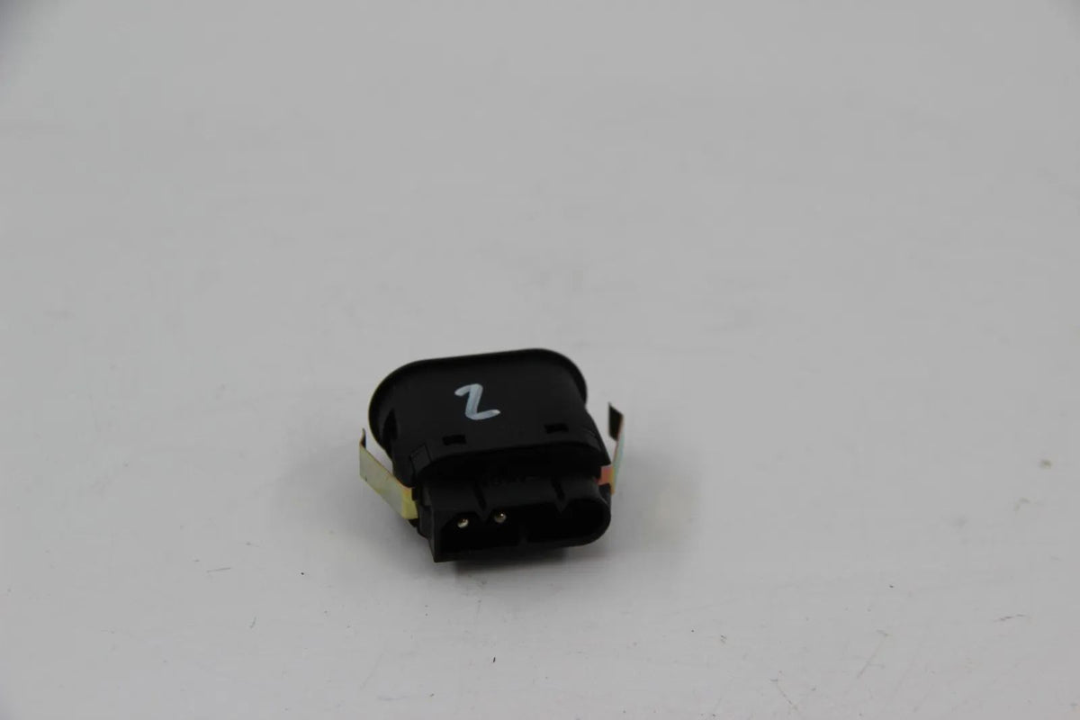 Original BMW E36 M3 M 3 3.2 Z3 M3.2  Schalter Nebelscheinwerfer 61311387055