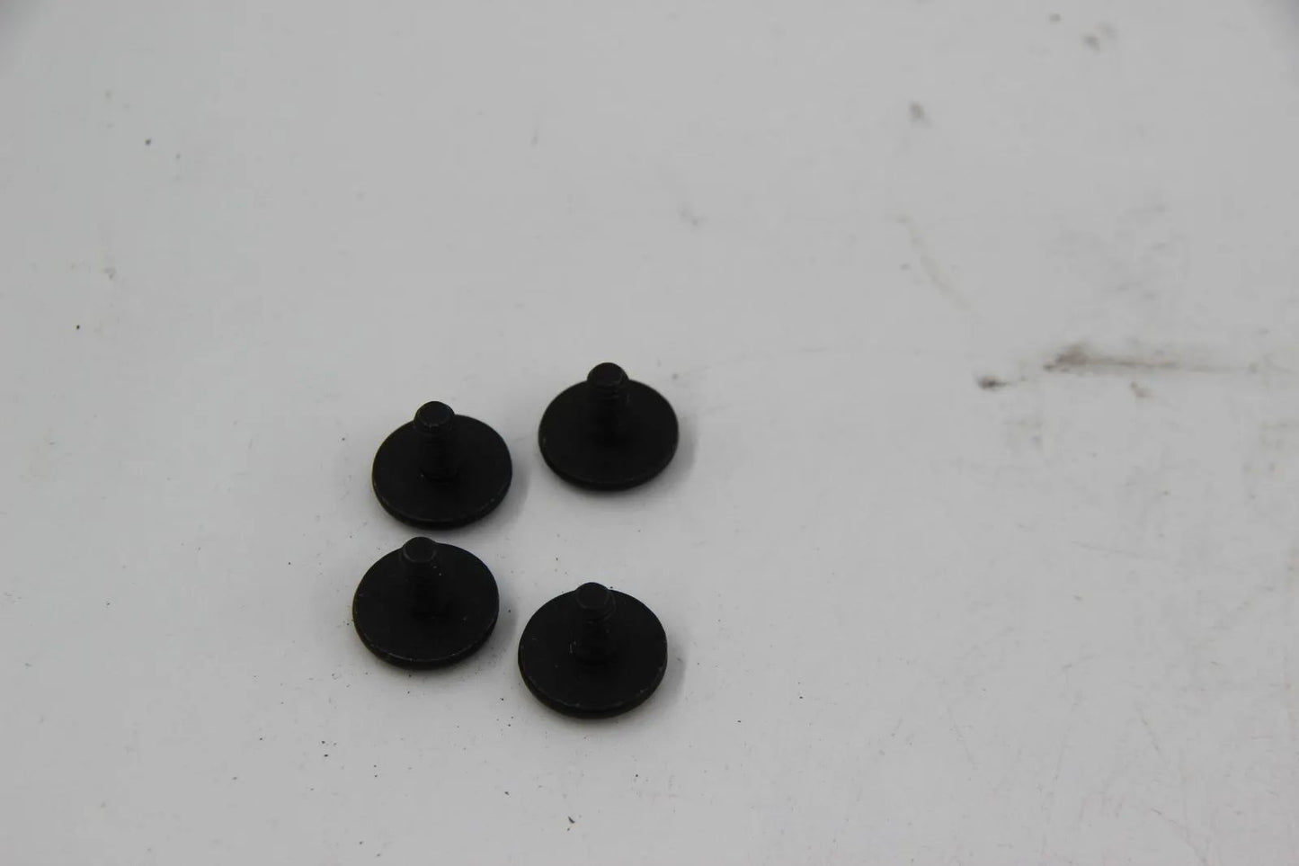 Original BMW E36 316i-328i  Torxschraube+Scheibe 4Stk Heckklappe 41628187656