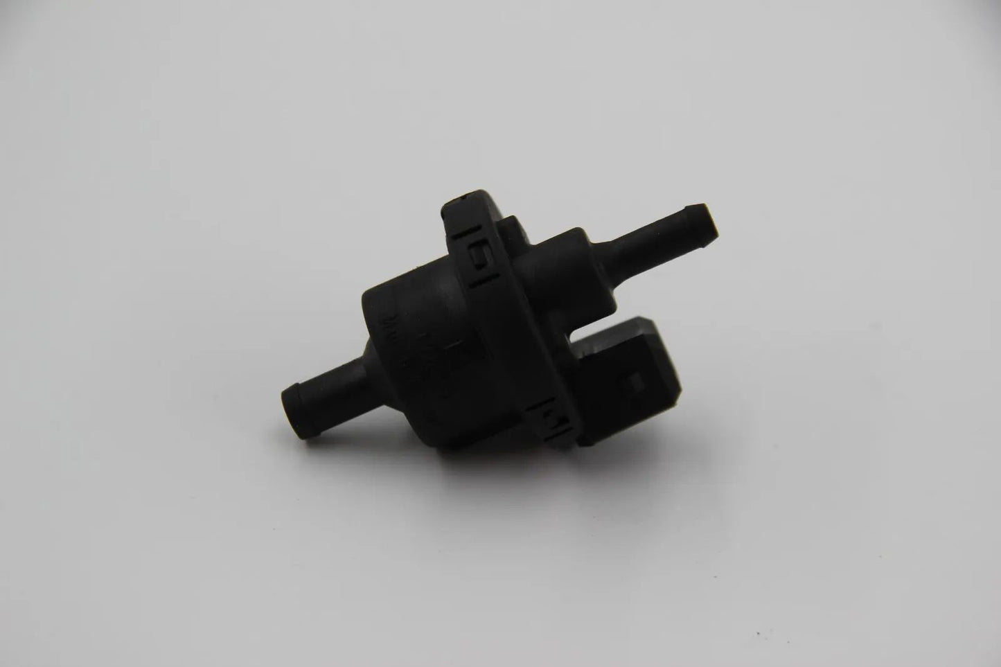 Orig BMW E30 E36 E34 E32 Z1 Z3 Tankentlüftungsventil AB-Elektronik 13901726705