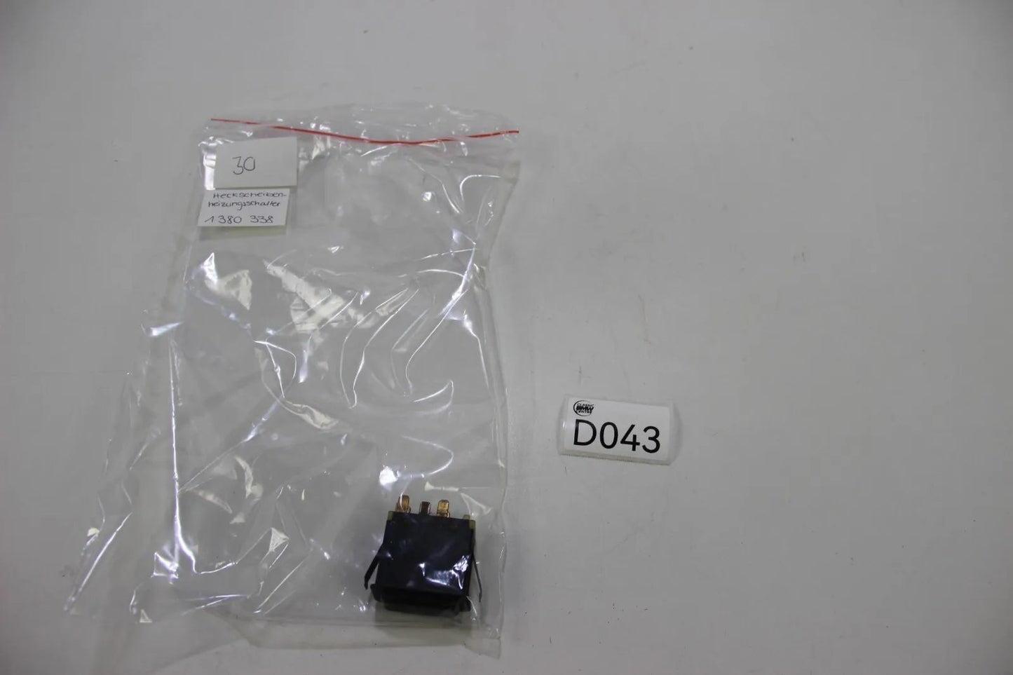 Original BMW E30 E28 Heckscheibenheizung Schalter elektrisch Heizbar 1380338