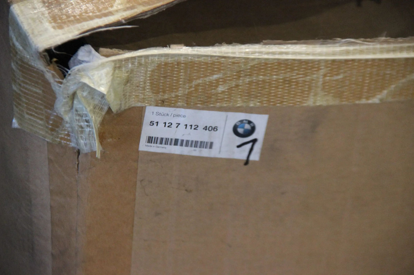 BMW E46 316Ci-330Ci bis 03 Verkleidung Stossfänger grund. hinten NOS 51127112406