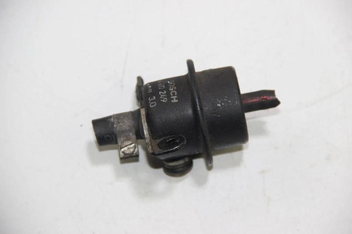 BMW Original Oldtimer E30 E28 E34 E24 E32 Benzindruckregler Bosch 0280160249
