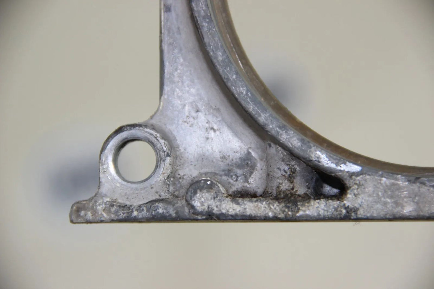 BMW E12 E23 E24 E32 E34 M30 Kurbelgehäuse Abschlussdeckel Stirndeckel 1250033