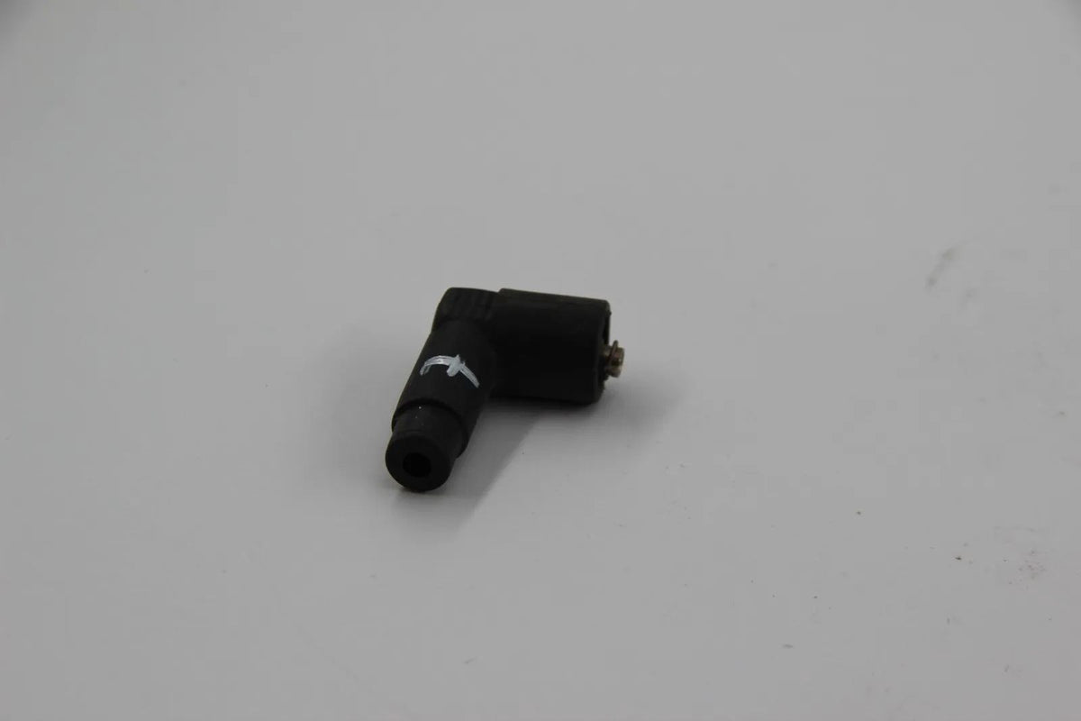 Orig BMW E21 E30 E12 E28 E24 E23 Entstörstecker Supressing Socket 12121289840