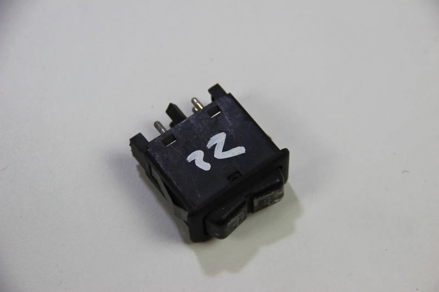 Original BMW E30 Sitzheizung Schalter Heated Seats Switch 316i-325i M3 1381208