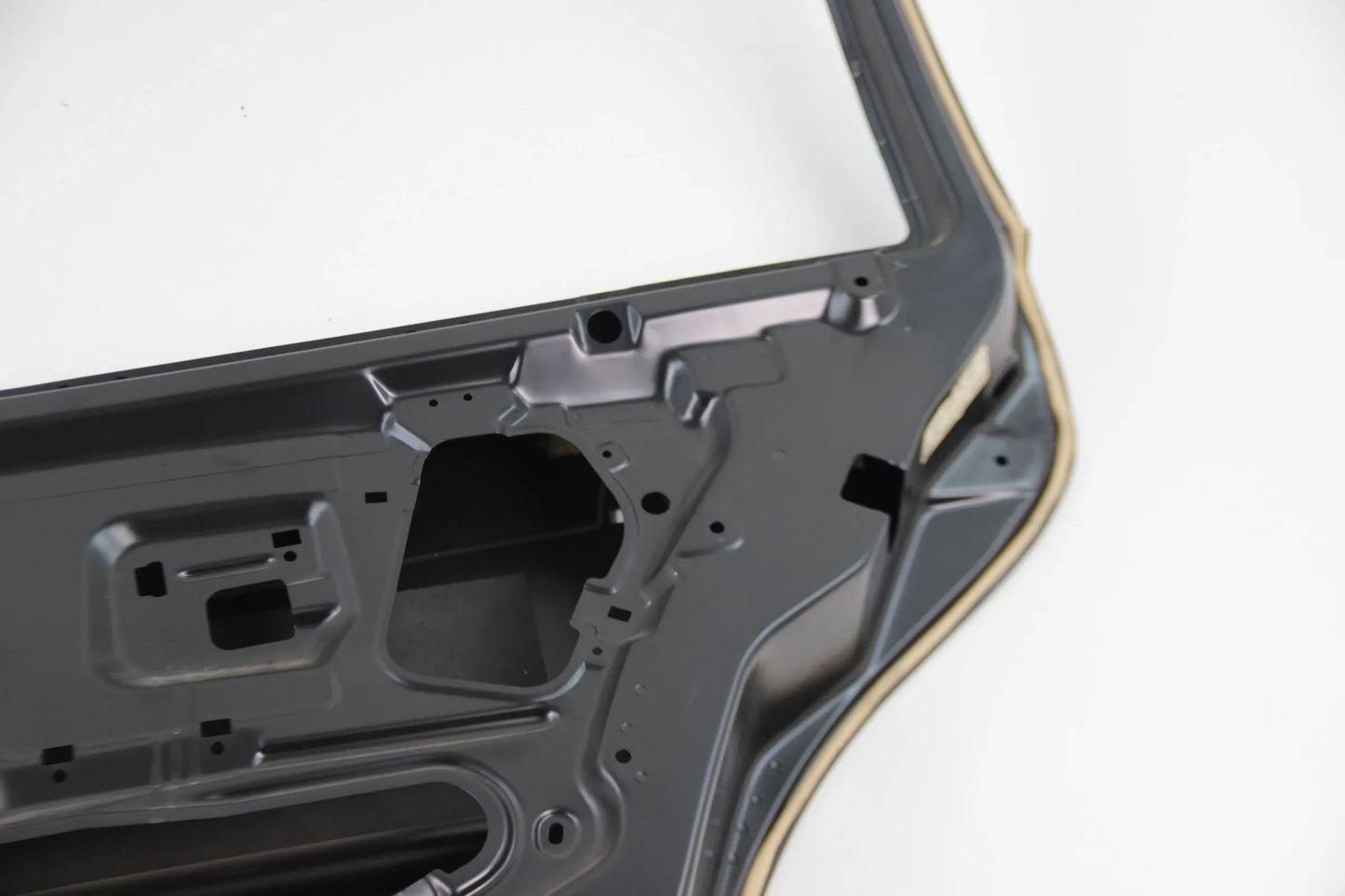 Original BMW 3er Serie E36 Touring  Tür Door hinten rechts NOS 41528188834