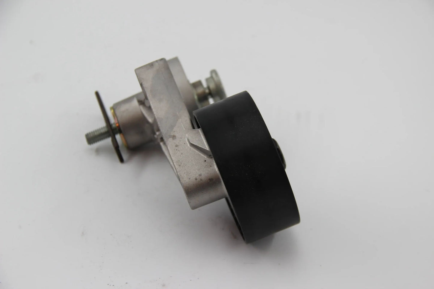 Orig BMW E39 M5 S62 E38 740d M67 Spannrolle mit Hebel Riementrieb 11282248214