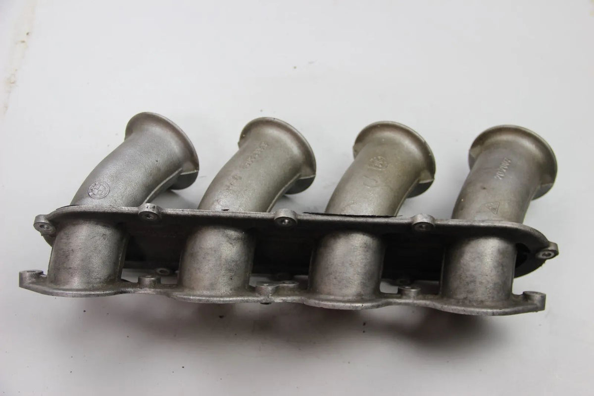 BMW E30 M3 Ansaugtrichter Trompeten 46mm 13082999