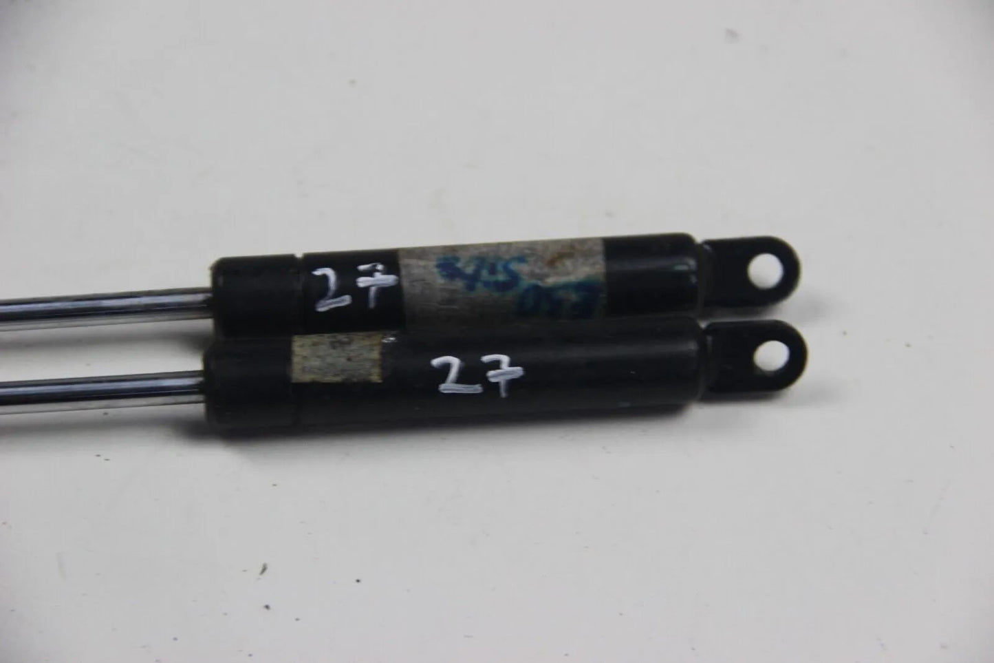 Original BMW E30 Sitz Gasdruck Dämpfer Klappbarer Sitz 2 Türer Cabrio 3er