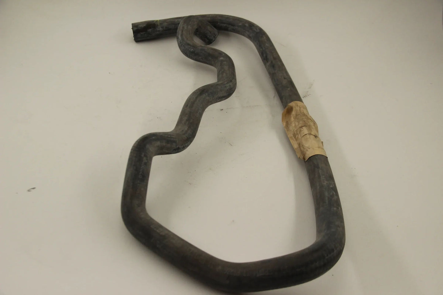 Original BMW E39 520i-528i E38 728i/iL Schlauch Rücklauf Kühlsystem  11531744054