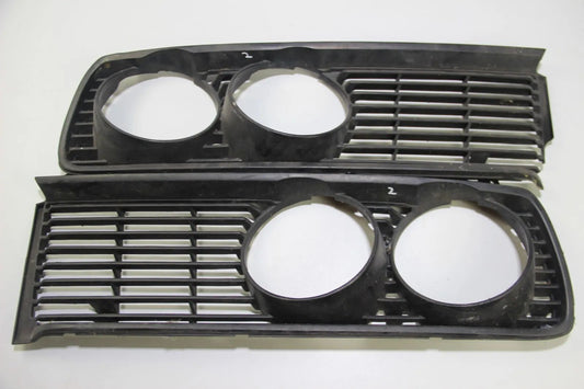 Original BMW E12 5er Zierleiste Scheinwerfer Rahmen Grille paar 1817569 1817570