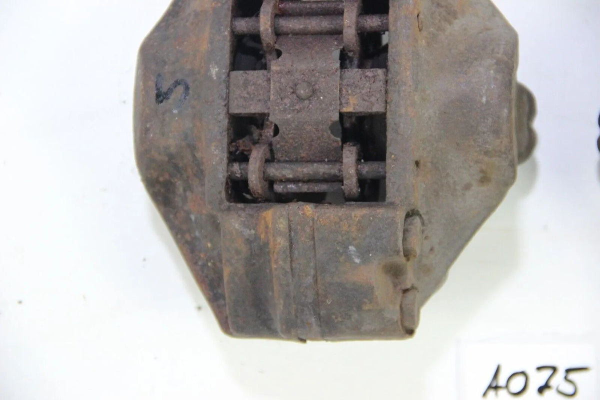 BMW E10 Neue Klasse Bremssattel vorne links rechts 34111104273 34111101843 OEM