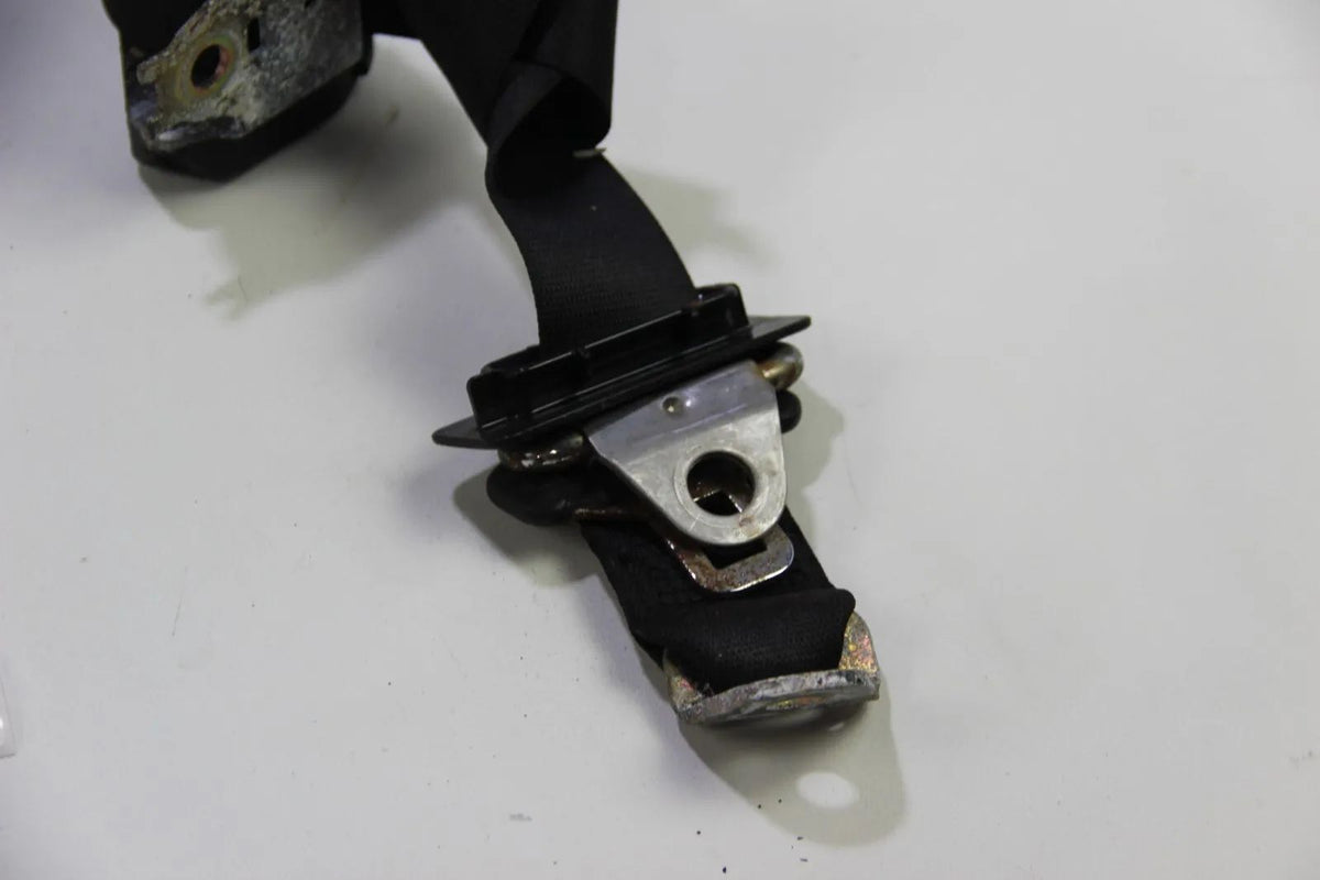 Original BMW E24 Sicherheitsgurte hinten ab 82 Gurte Seatbelt Gurt L+R OEM 6er