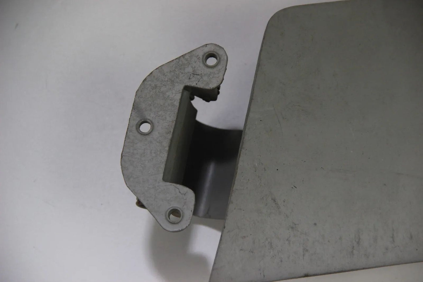 NEU  Original BMW Neue Klasse 1500-2000 tii Einfüllklappe 51175690085 Filler Cap