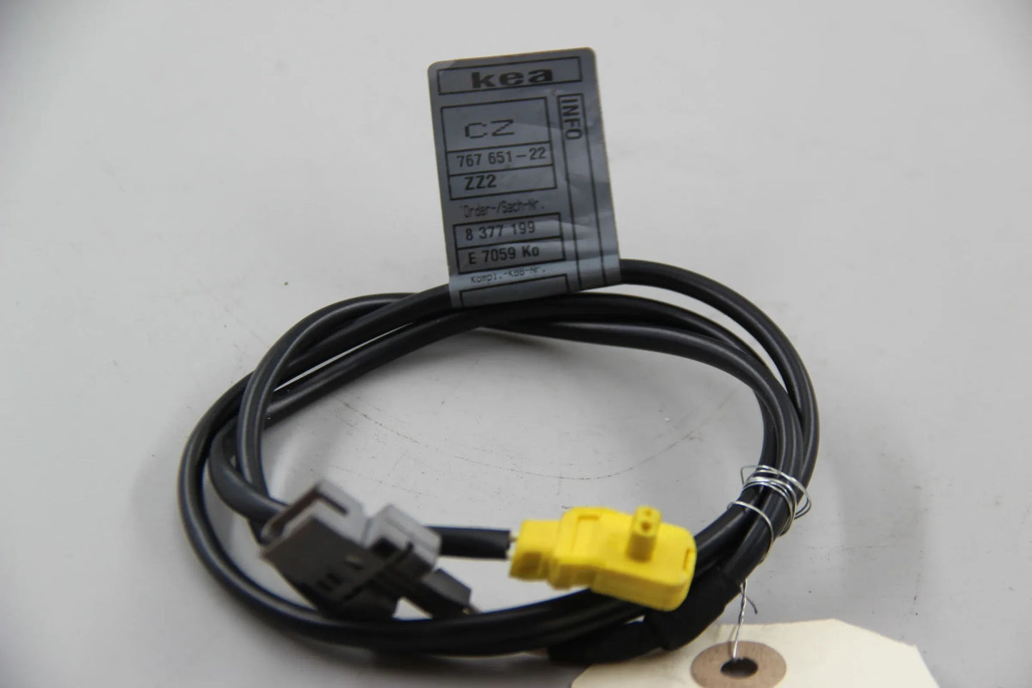 Original BMW E39 E38 7er 5er Rep.-Kabel Gurtstrammer 920 MM 61138377199