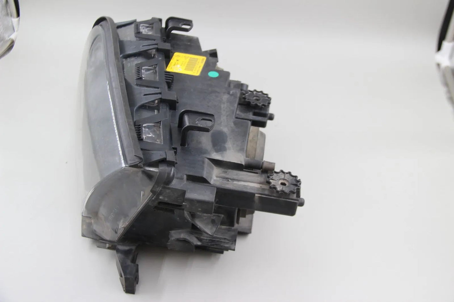 Original BMW E46 Limo/Touring  Scheinwerfer links Blende schwarz Bosch 631269027