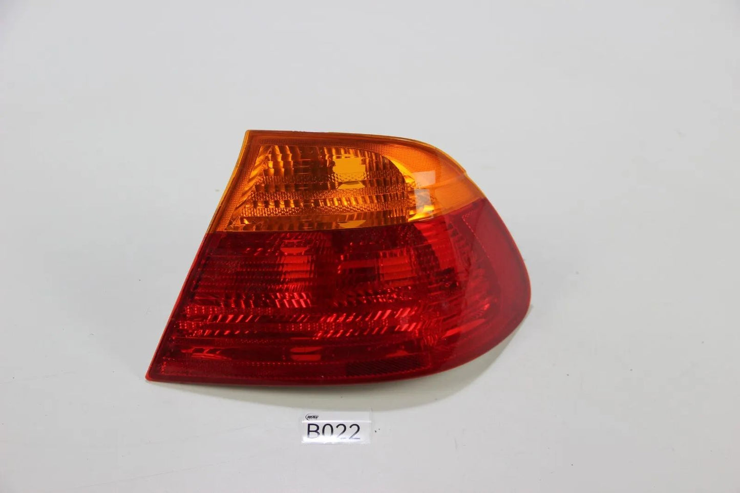 Original BMW E46 3er Coupe Cabrio Heckleuchte Außen Rechts Taillight 8376802