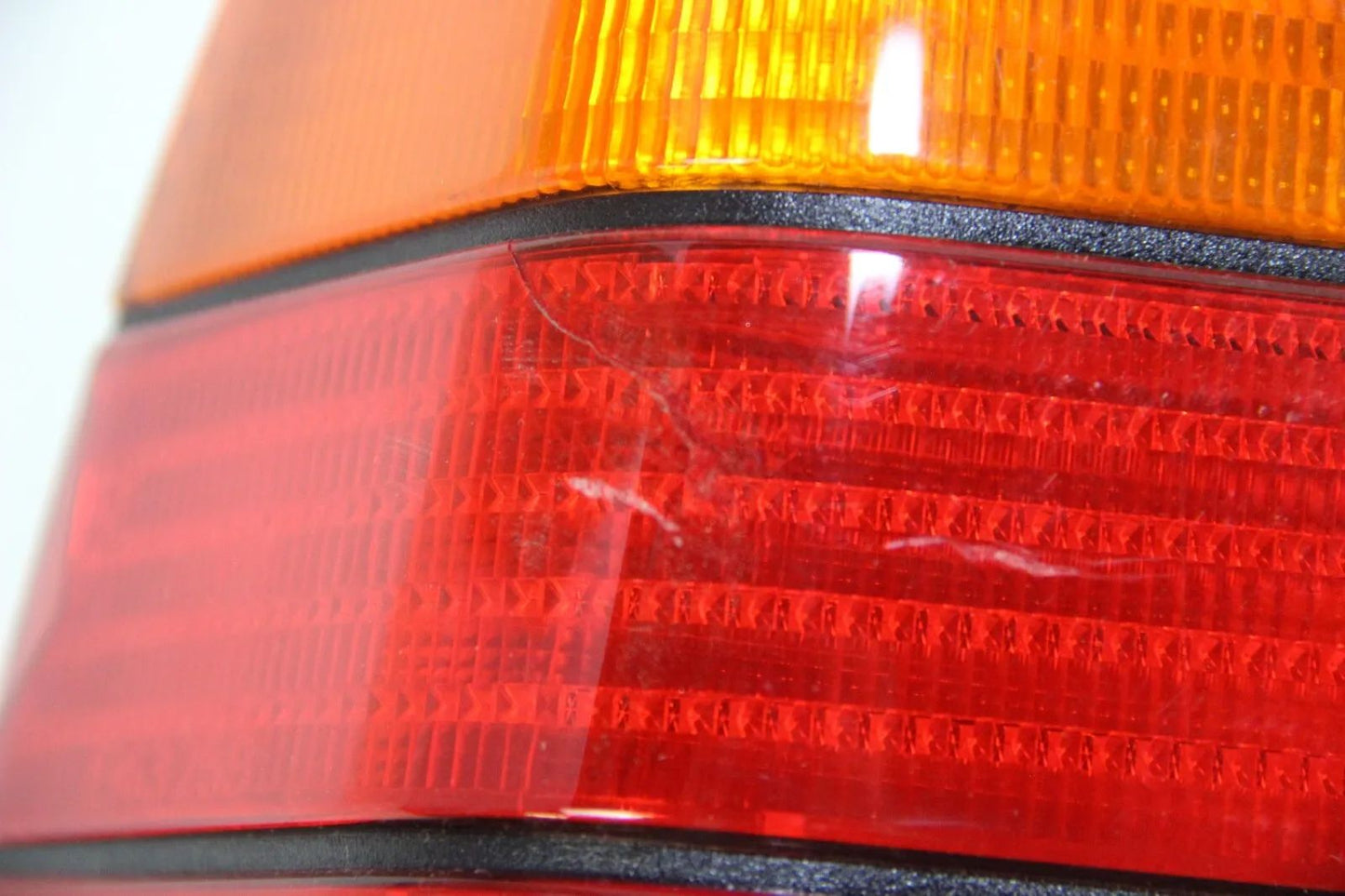 NEU Original BMW E36 Rücklicht Heckleuchte links 63211387361 beschädigt 3er OEM