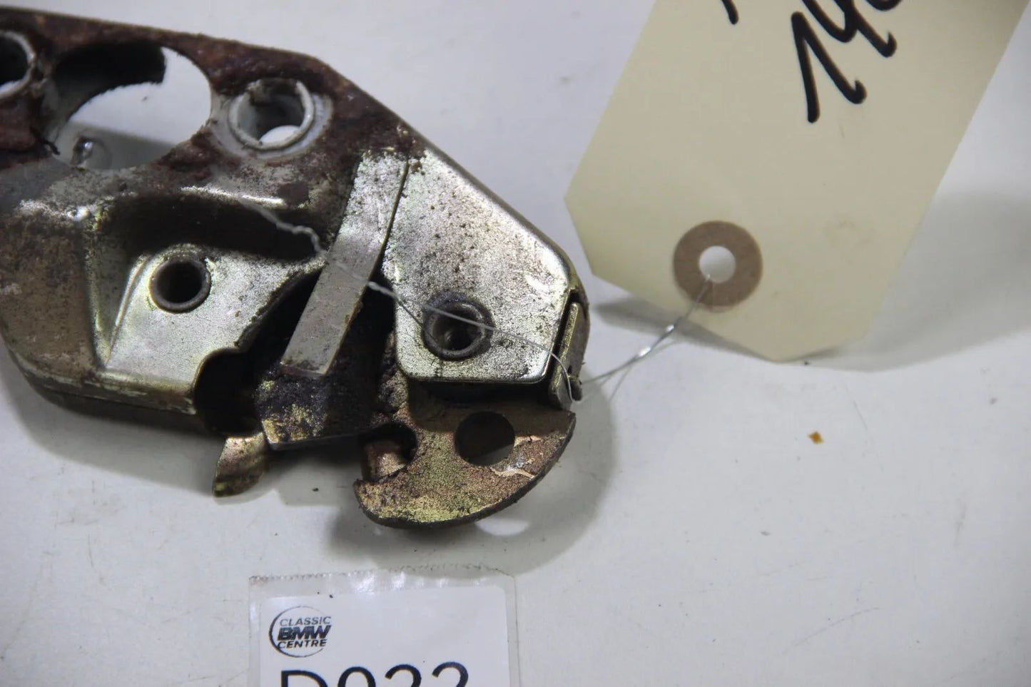 Original BMW E30 Heckklappenschloss 1884131 316i 318i 323i 320i 325i M3