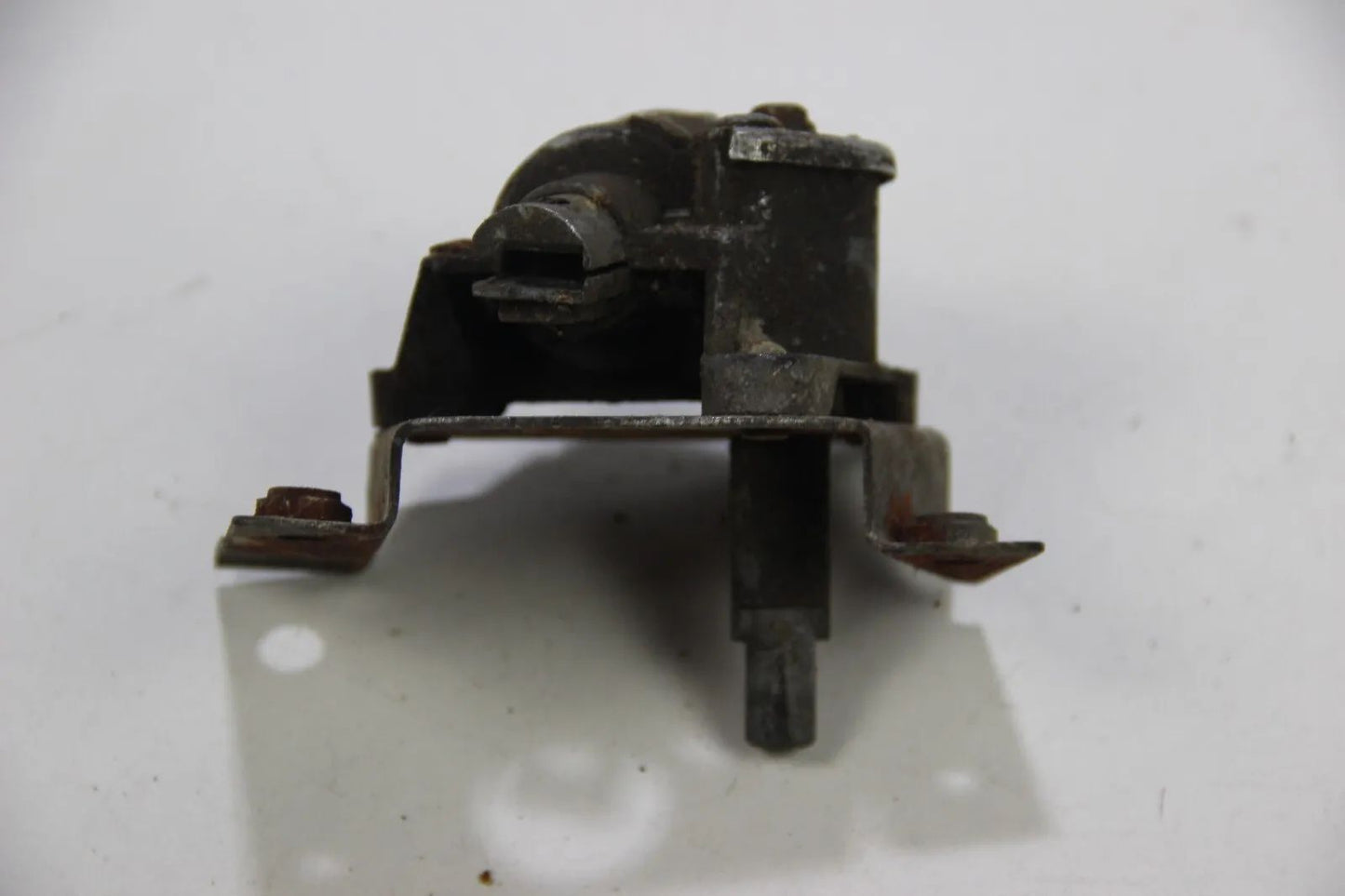 Original BMW E10 E9 Dreieckscheibe Dreh-Mechanismus links Halterung