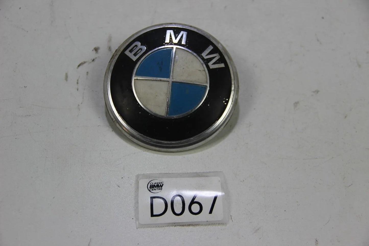 Original BMW E3 Plakette vorne Emblem 88mm Aluminium Badge OEM 00095808103