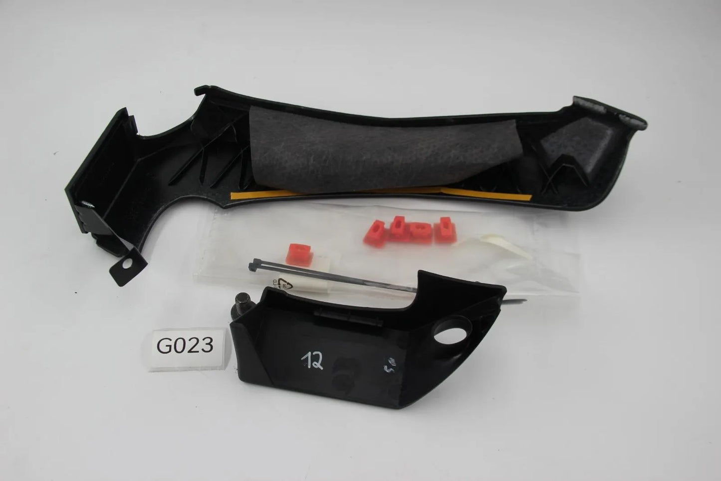 BMW E46 316i-330i M3 Coupe Cabrio Telefonkonsole Console Schwarz NOS 84139409095