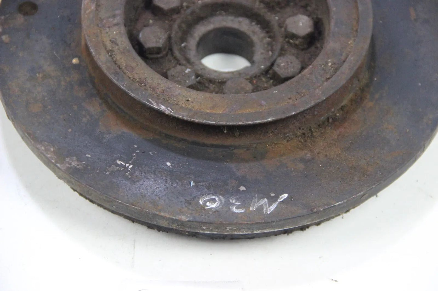 BMW E9 E3 2.5 2.8 früh Schwingungsdämpfer Kurbelwelle klein leicht Riemen