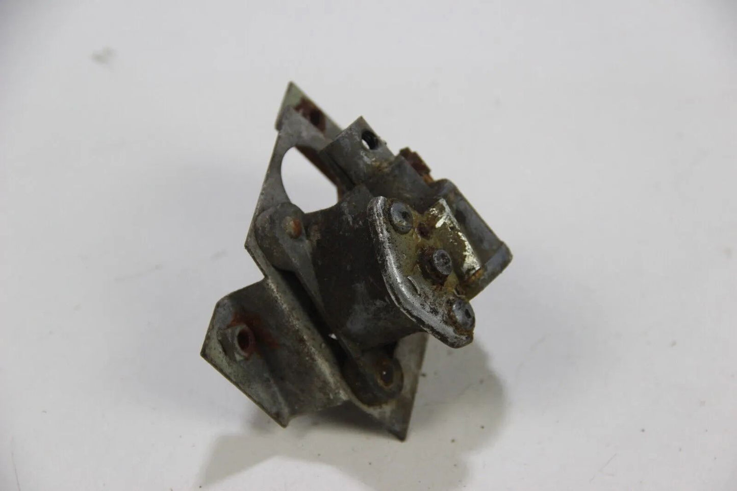 Original BMW E10 E9 Dreieckscheibe Dreh-Mechanismus links Halterung