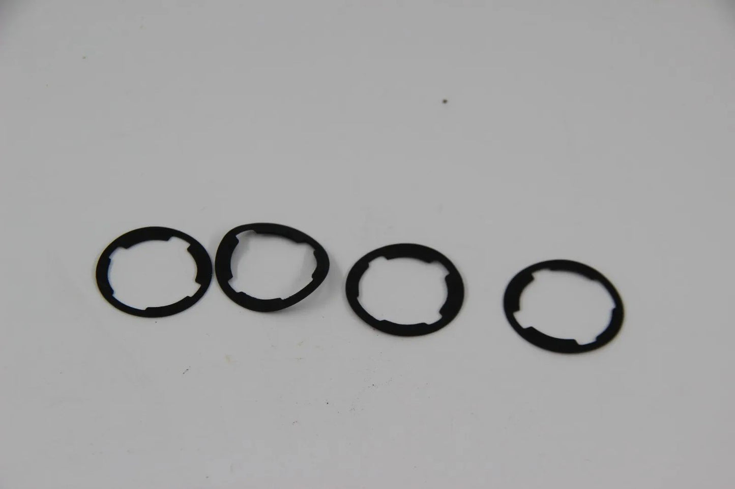 BMW E21 E12 316-323i 518-535i E26 M1 4x Unterlage 51211848827 Neu