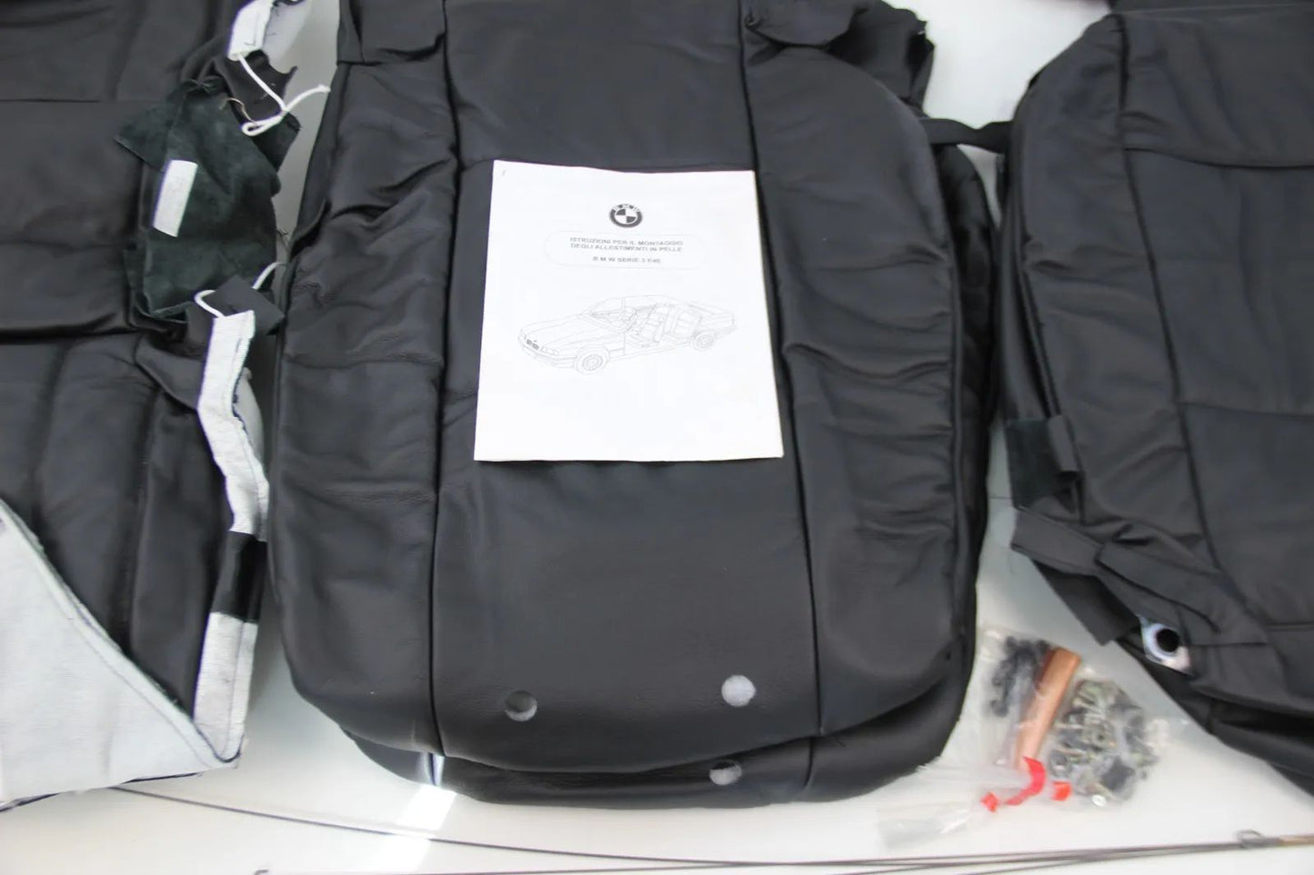 BMW E46 Limo Lederverkleidung/Bezug Innenausstattung schwarz NOS 99990460967