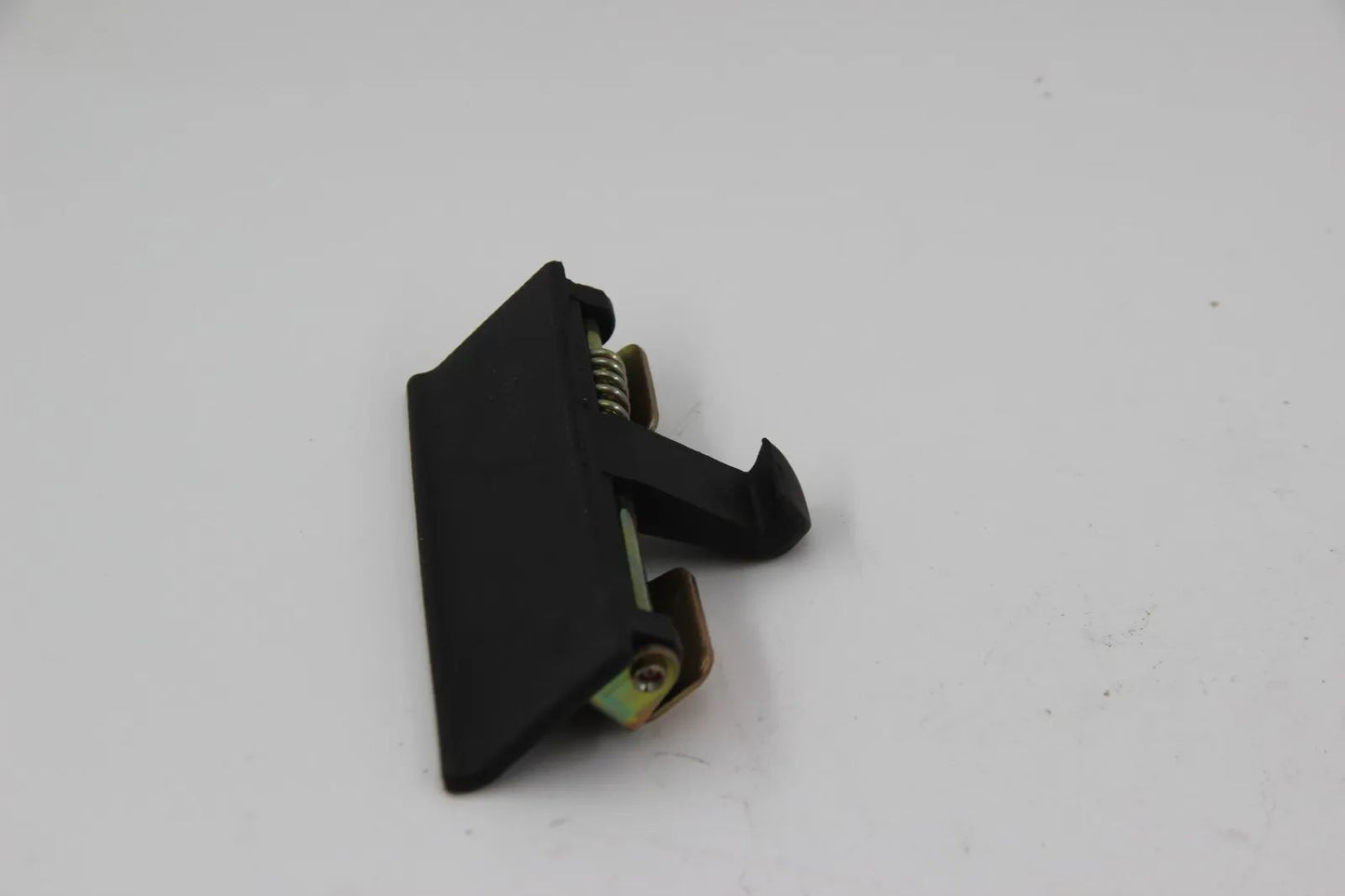 Original BMW E21 316-323i E12 518-535i Verschluss Handschuhkasten 51161817651