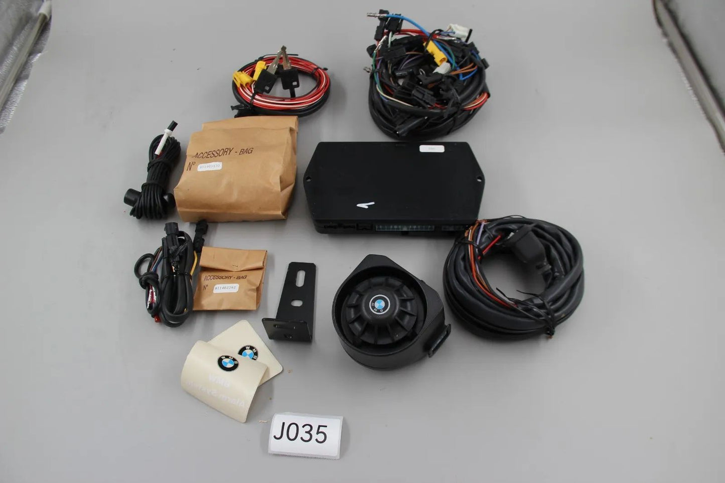 Original BMW E39 Alarmanlage Nachrüst KIT Nachrüst Set/Satz  NOS 99990460796