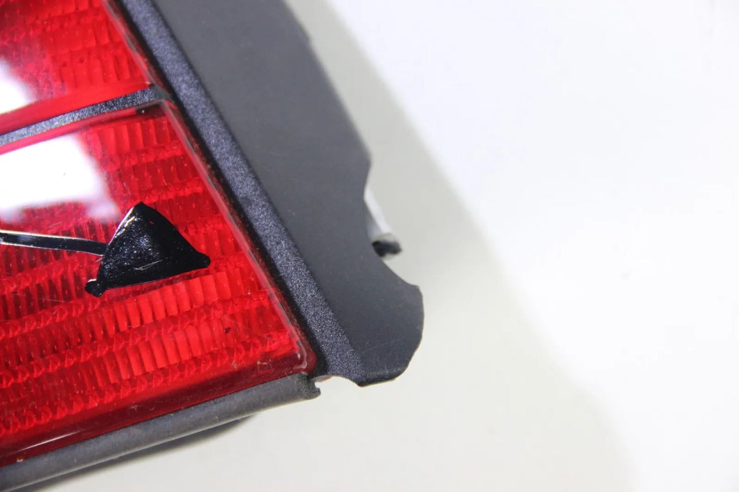 NEU Original BMW E36 Rücklicht Heckleuchte links 63211387361 beschädigt 3er OEM