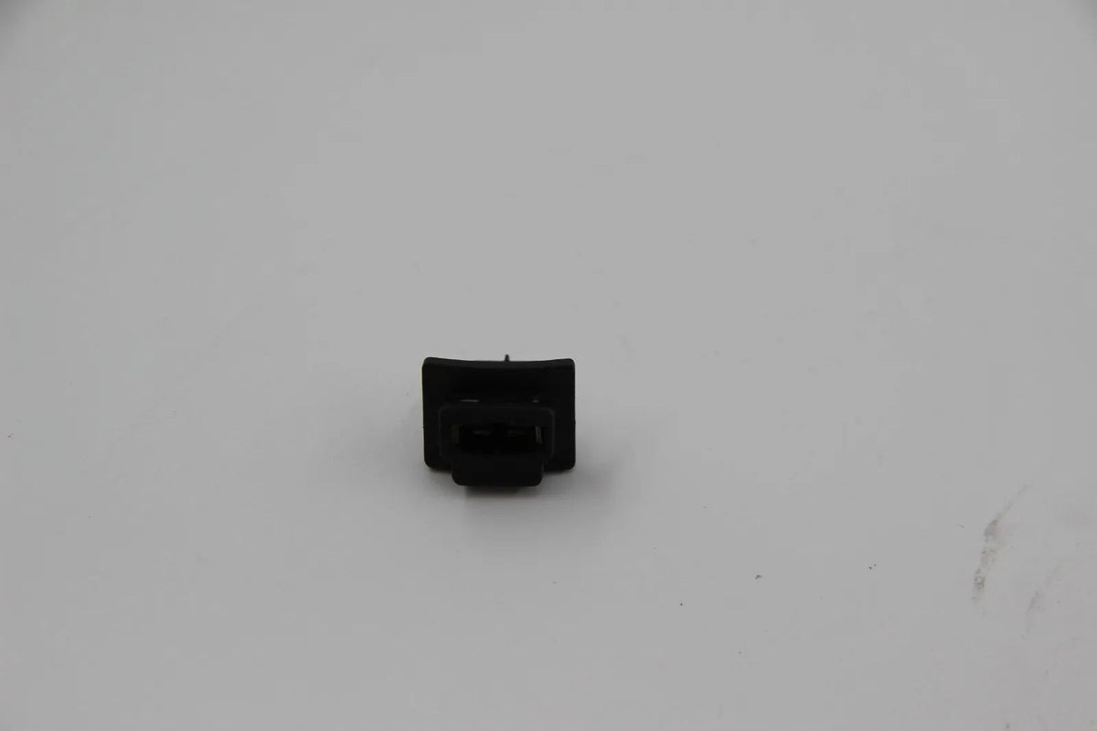 Original BMW E21 E12 E28 E24 E23 Buchse NOS 12111269270