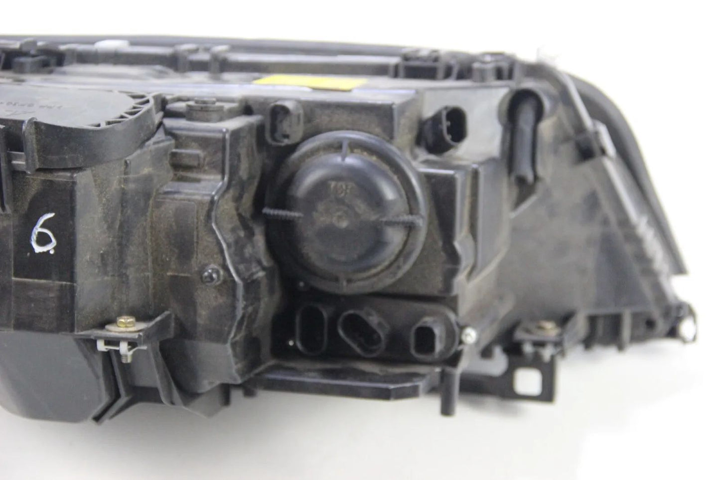 Original BMW E46 3er Facelift  Hauptscheinwerfer vorne Links Bosch 0310209205