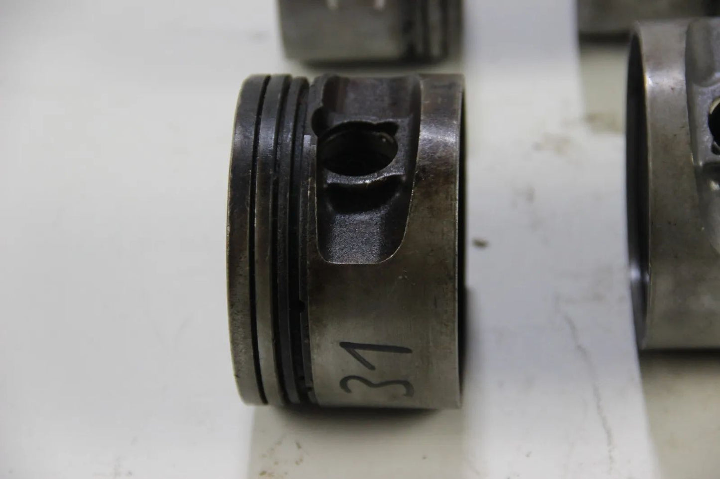 Original BMW E30 M3 S14 S14b23 2.3 4x Kolben Mahle 93v81 93,335mm  Piston