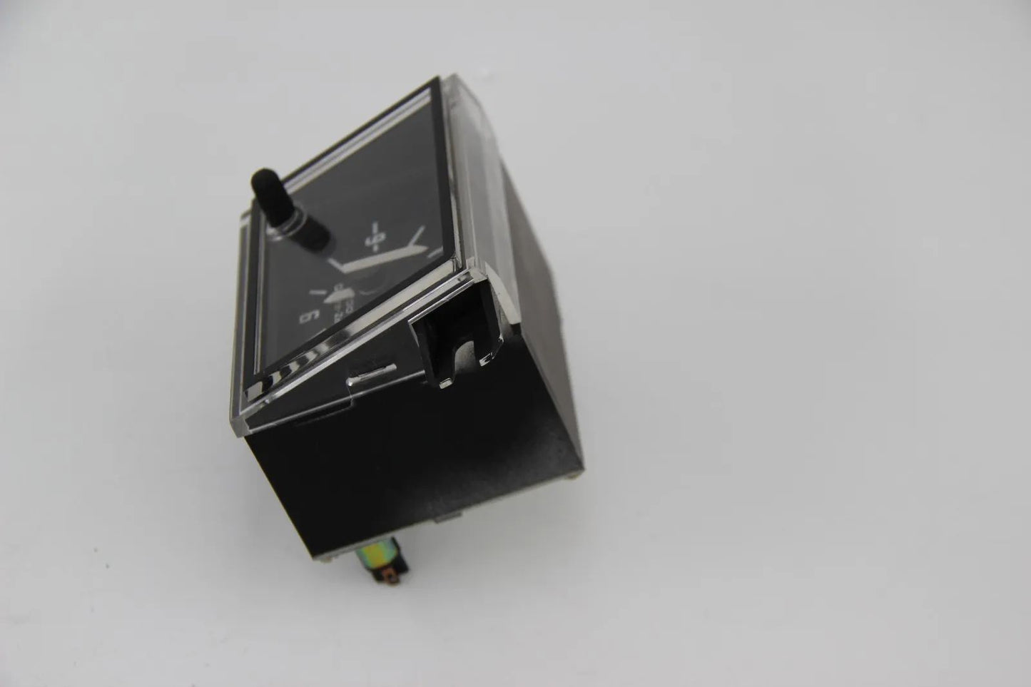 Original BMW E21 316-323 M10 M20 Zeituhr Uhr Quarz NOS 62131365916