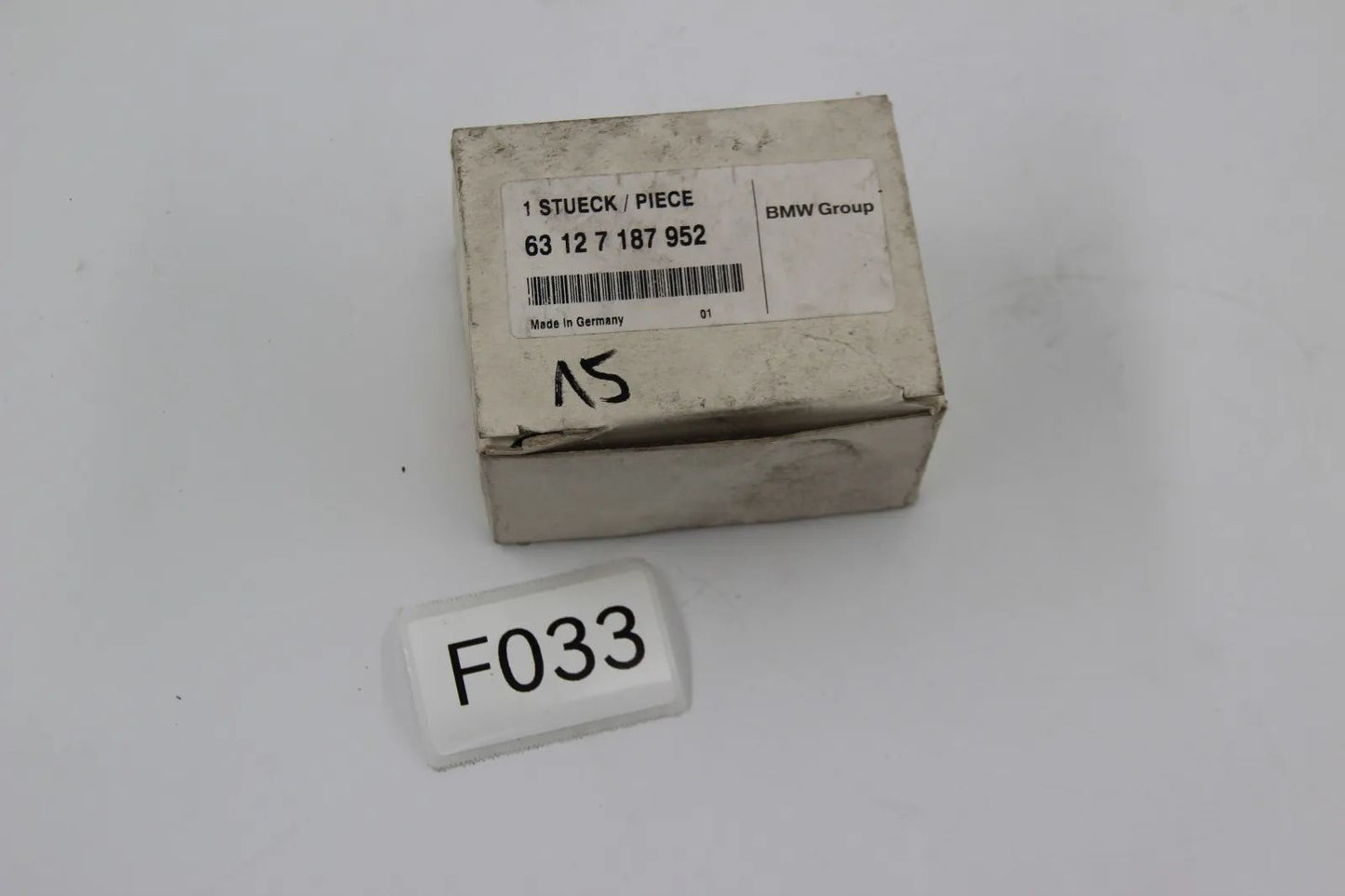 Original BMW E60 E60 FL E61 FL Fassung mit Lampe für Standlicht 63127187952