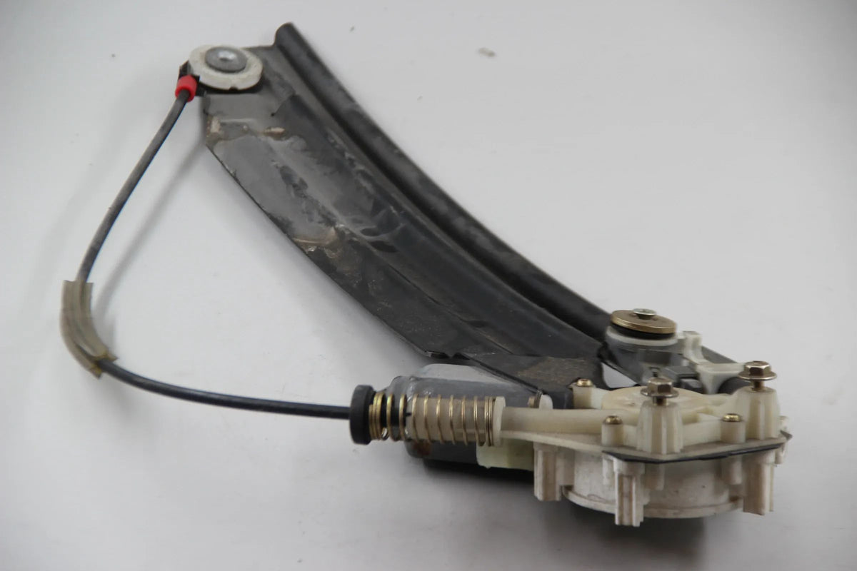 BMW E39 520i-540i M5 Fensterheber mit Motor hinten rechts NLA 51358252430