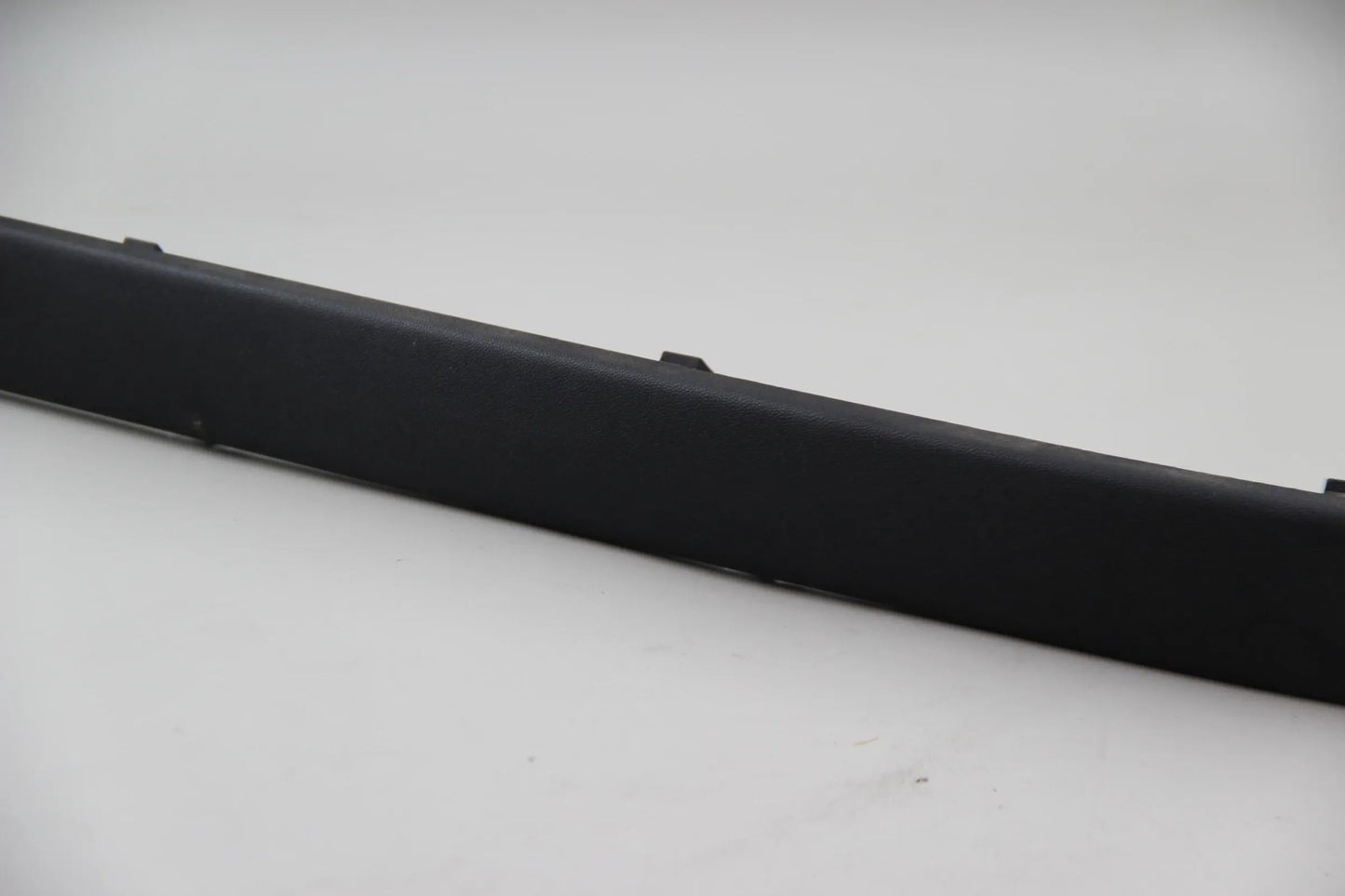 BMW E39 520i 523i 528i 535i 540i Limousine Stossleiste hinten links 51128205249