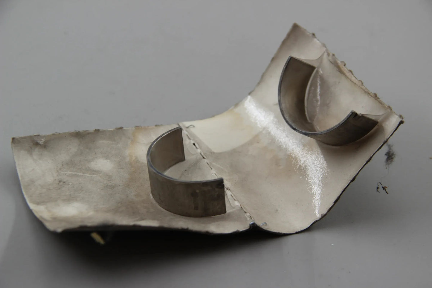 Orig BMW E28 524d 524td M2 2x Lagerschale Pleuel blau 45,00MM(0) NOS 11241285594