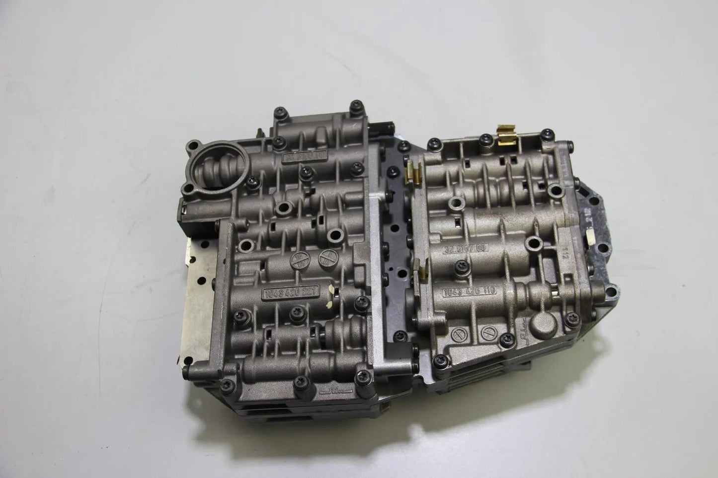 Original BMW E28 Automatikgetriebe valves ventile Steuerung 104326110 1043426221