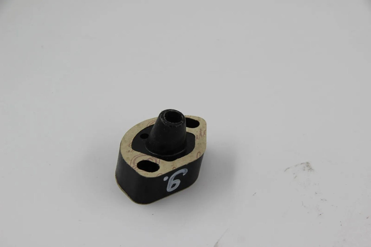 Original BMW E21 320 E12 520 Isolierflansch D=9,5MM NOS 13311721615