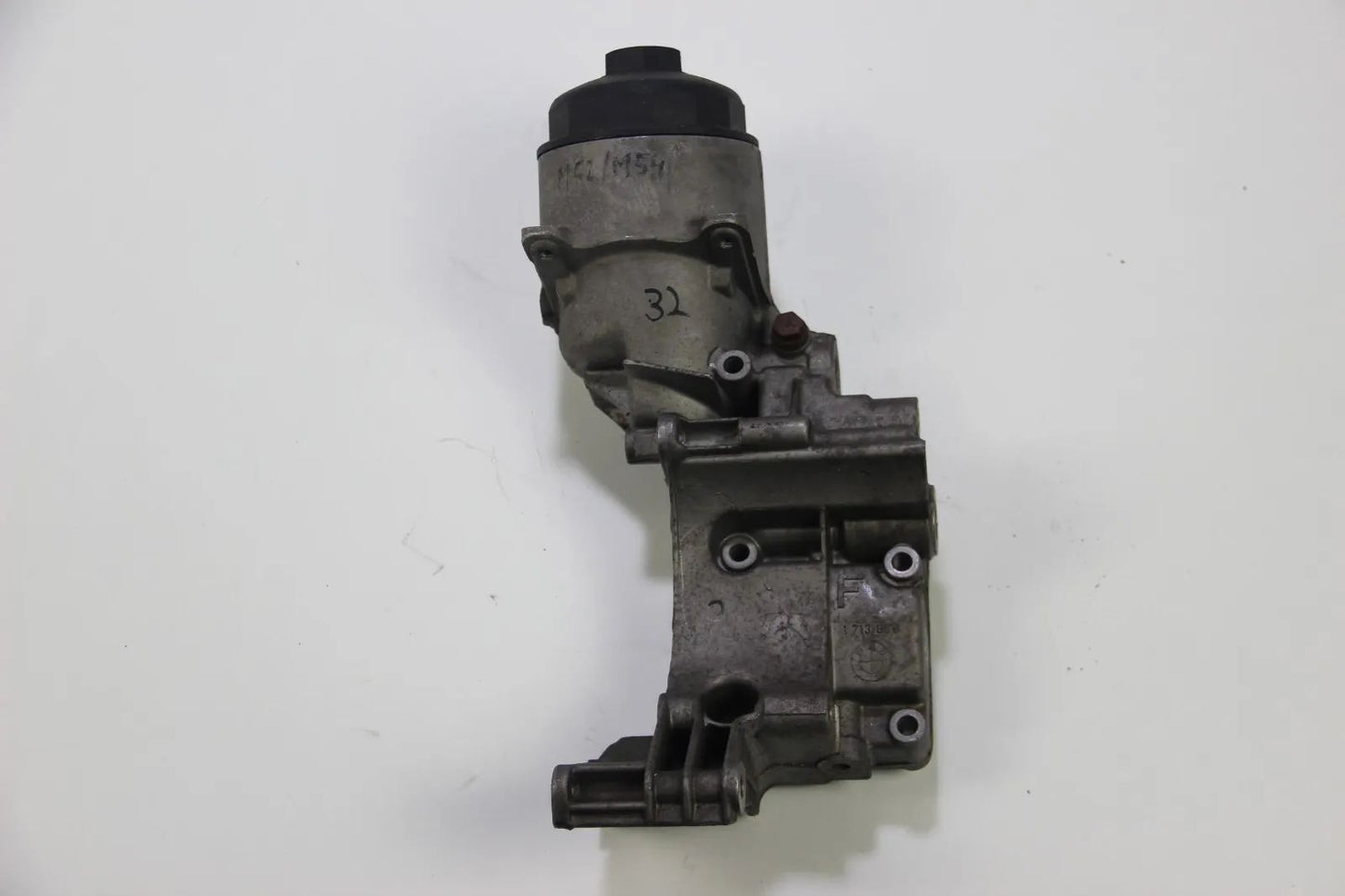 Original BMW E46 E39 3er Ölfiltergehäuse Ölkühler Halterung 1713838 3er 5er