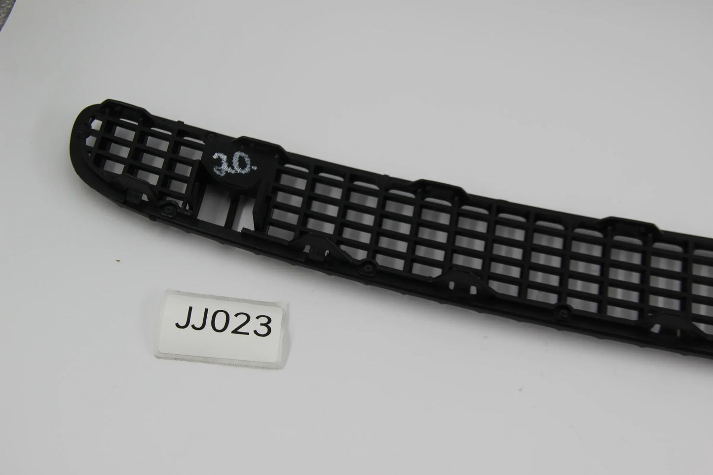 Original BMW E46 316-330xi Zierblende SCHWARZ grill/splash wall 51138204860