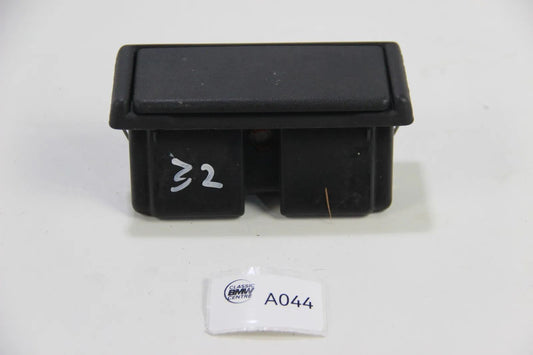 Original BMW E30 Aschenbecher hinten 51161904809 Ashtray Rear 3er M3 316i-325i