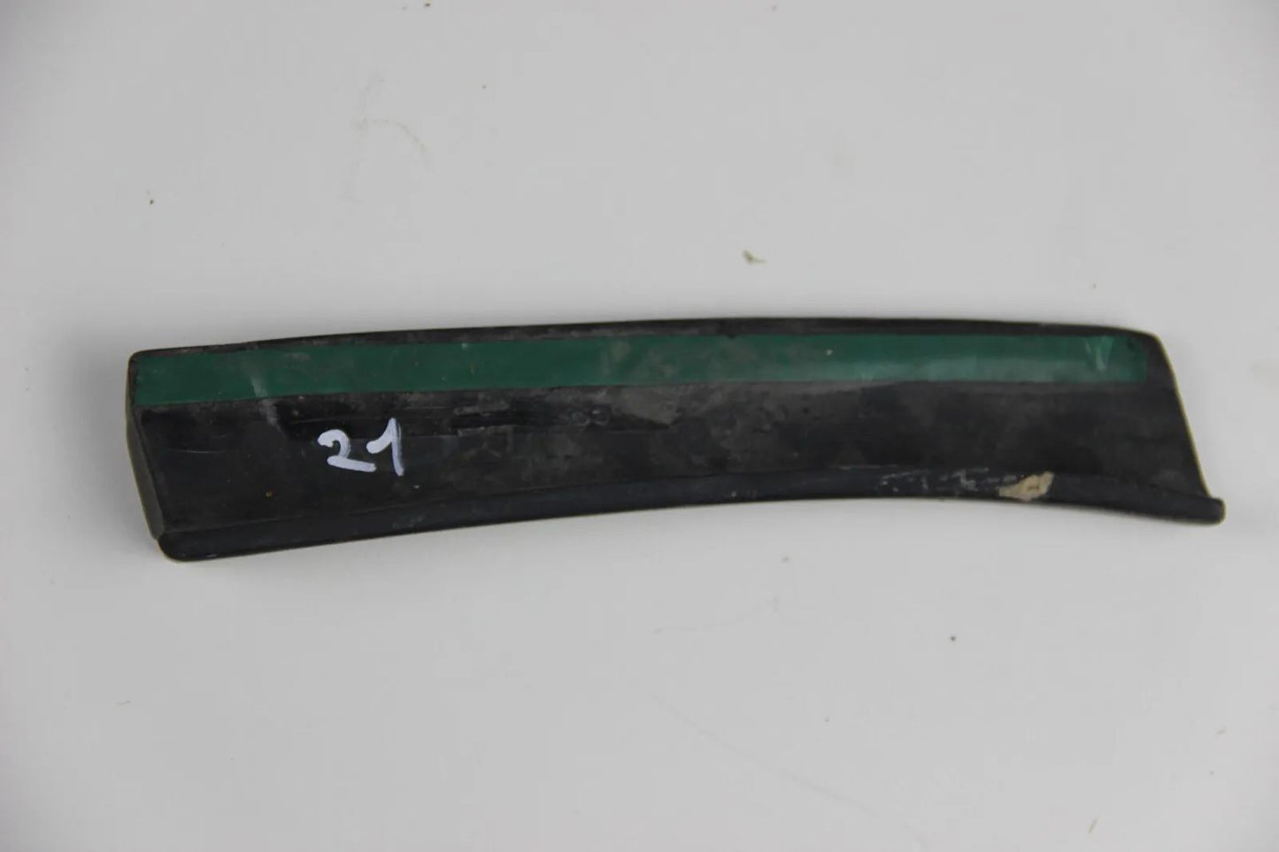 Original BMW E28 Steinschlagschutz hinten rechts 5er Rock Guard 518i-535i