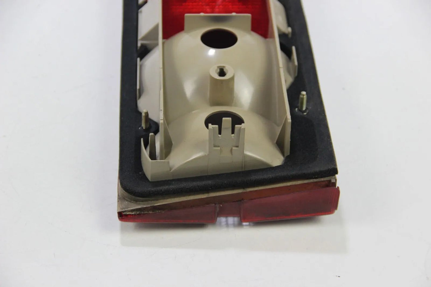 Original BMW E30 VFL 316i-325i M3	Rückleuchte Heckleuchte Rechts NSL	1370676